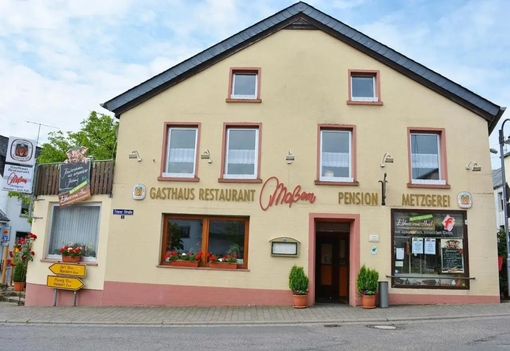 Gasthaus Metzgerei Pension Maßem