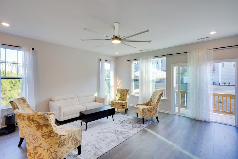 Durham Vacation Rental w/ Community Pools