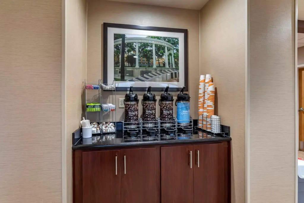 Comfort Suites Florence Shoals Area