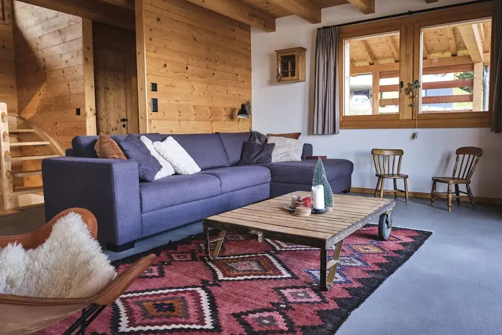 Beautiful Luxury Chalet Veyon With Incredible Views