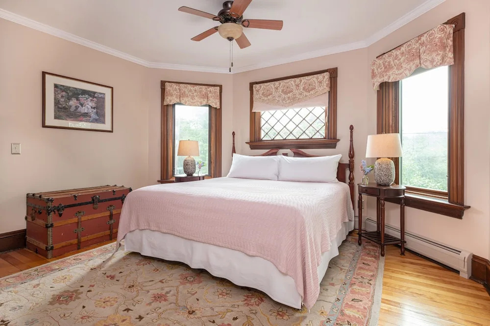 Sinclair Inn Bed & Breakfast