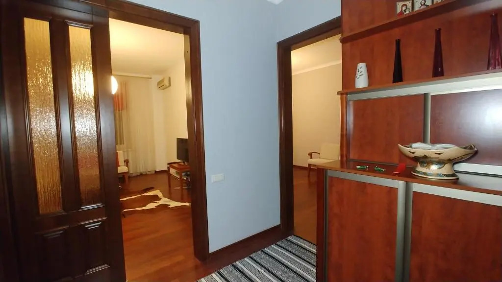 One bedroom Luxery 23 Khreshchatyk str Centre