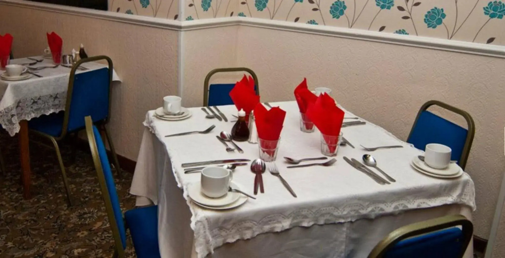 The Jubilee Hotel West- with NEWLY REFURBISHED SPA FACILITIES - GAMESPIT - AND SMOKEHOUSE