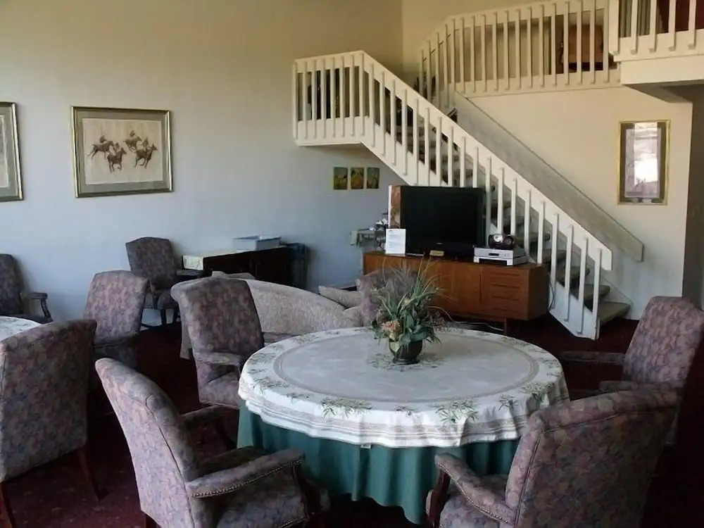 The Inn at Houndslake