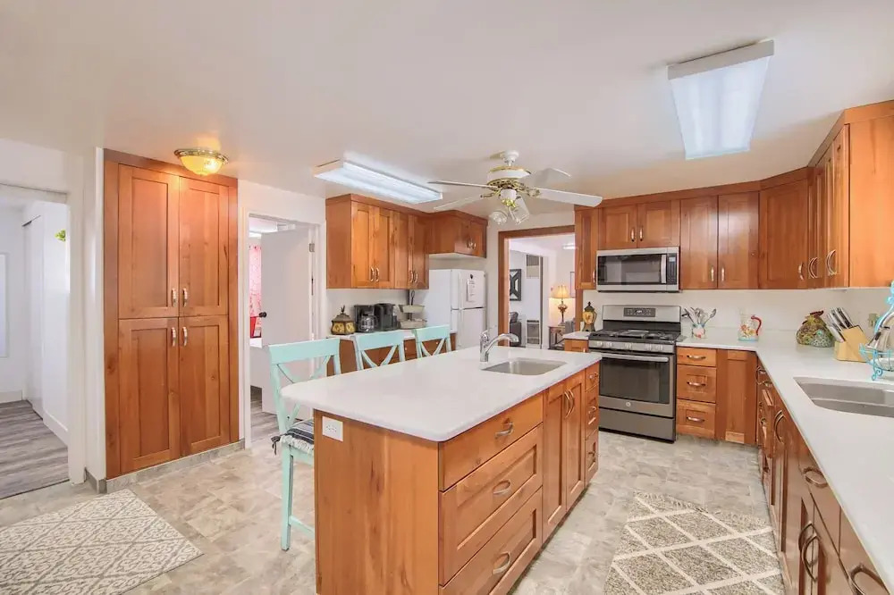 Group Getaway w/ Mtn Views: Home in Circleville!
