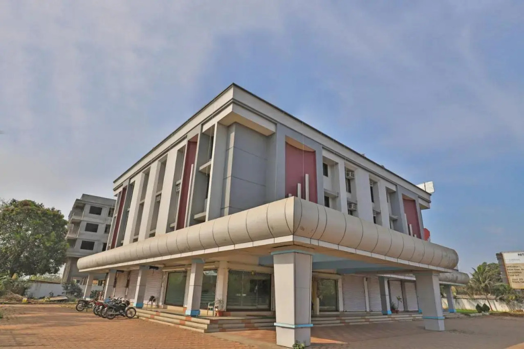 Utkarsh Hotel