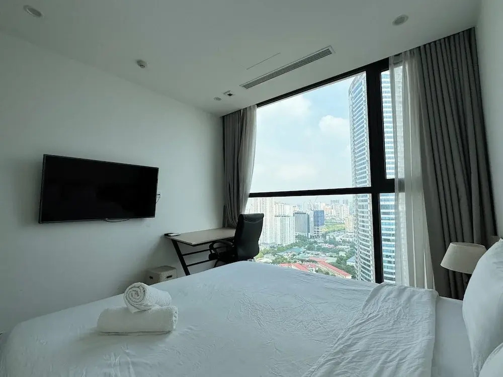 Luxhousing Vinhomes Skylake