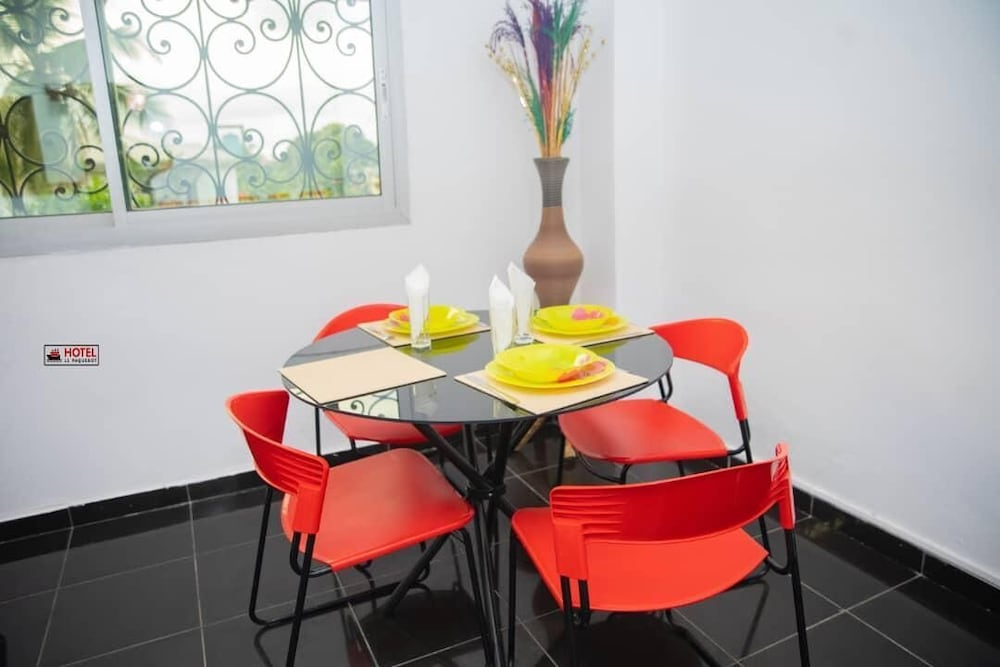 Le Paquebot Hôtel Restaurant Kribi
