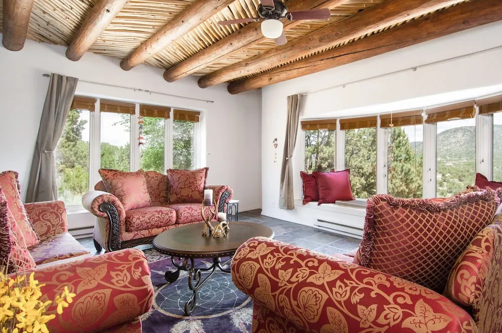 28 Santa Fe - 4 Br Home