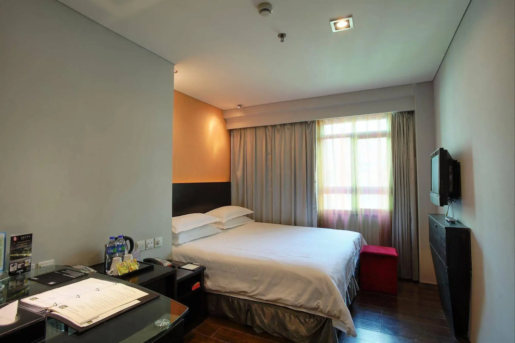Atour Hotel Shanghai City Center ATHOUSE嘉邸