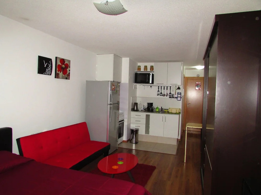 Well-located Studio with a Balcony