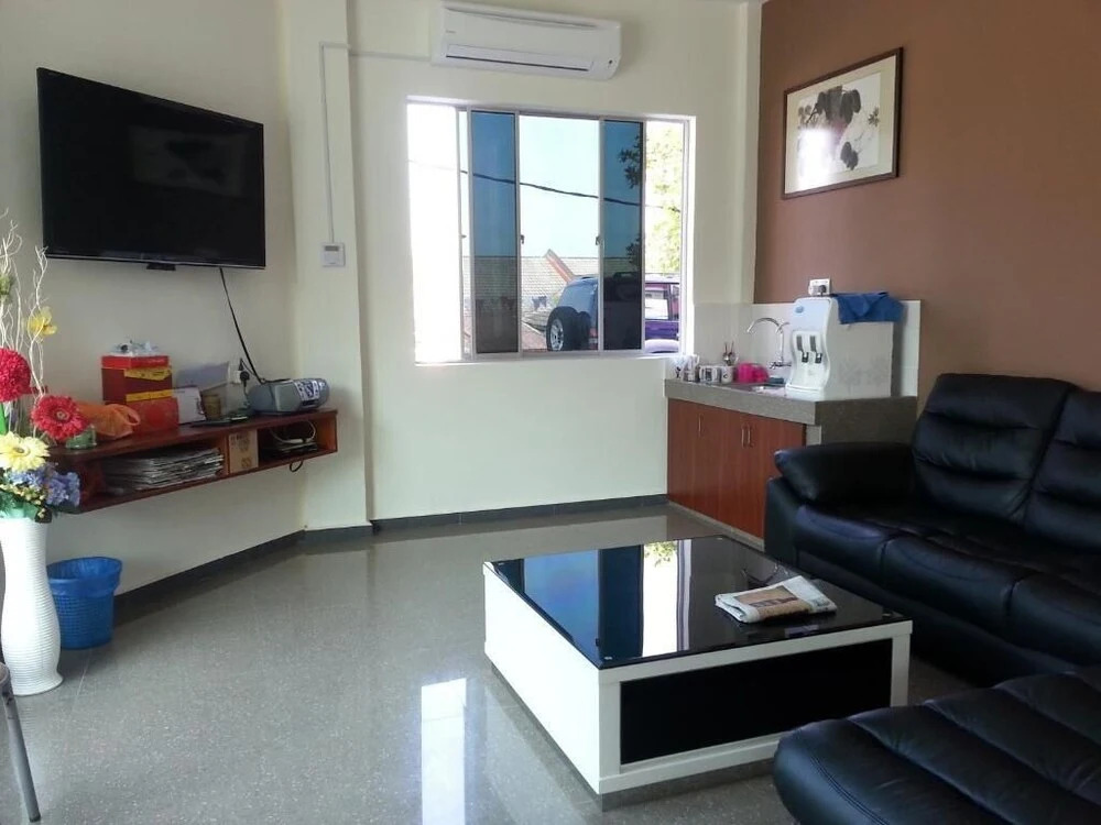 Alor Villa Malacca