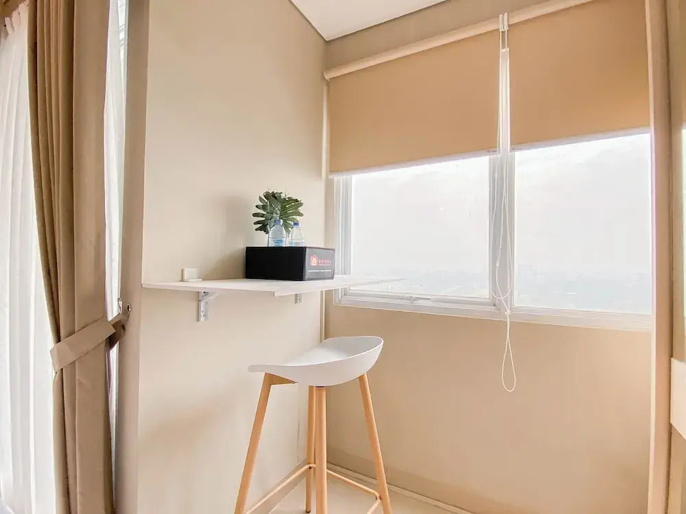 Modern Studio At Lrt City Sentul - Royal Sentul Park Apartment