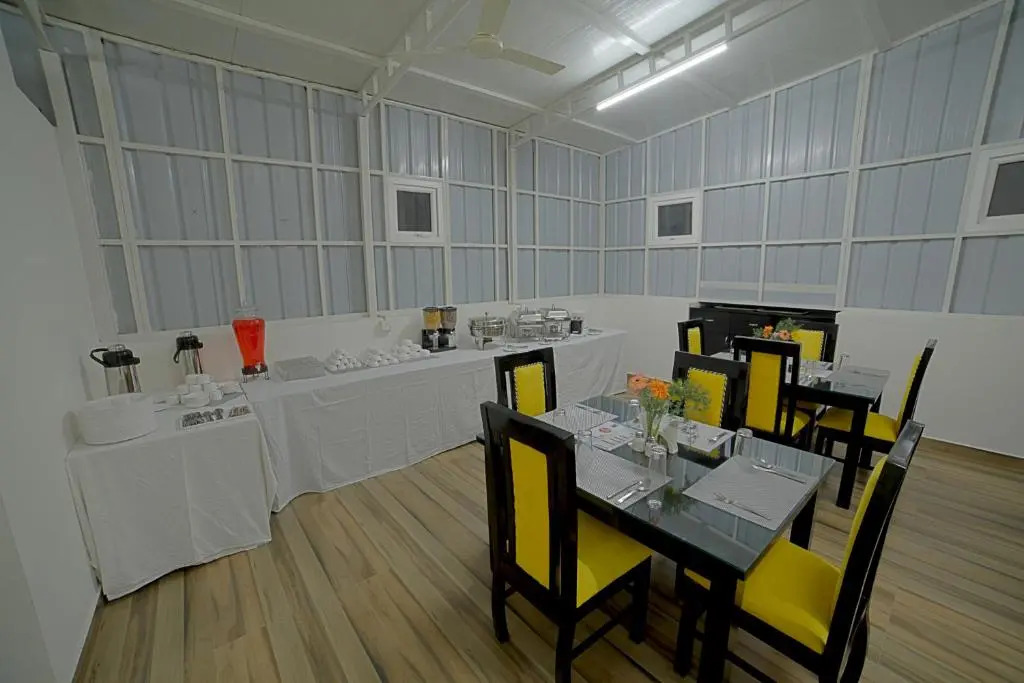 SM Royal Suites