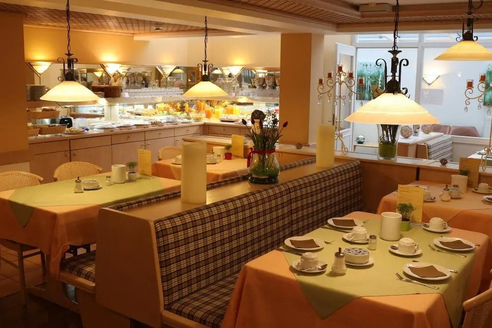 Hotel Garni Rebgarten
