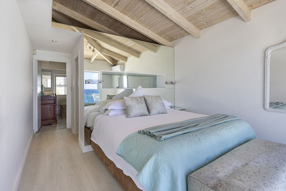 Clifton Sea View Duo Penthouse