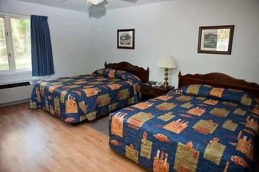 Clansman Motel