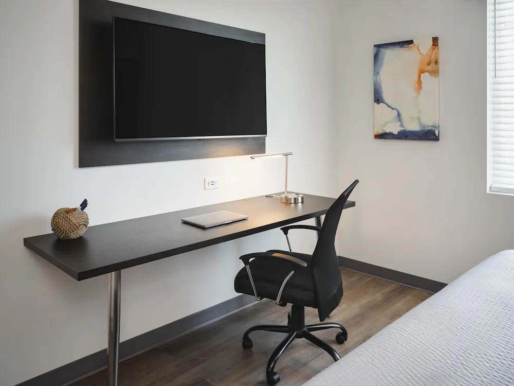 stayAPT Suites Pensacola-UWF/Florida Hospital Area