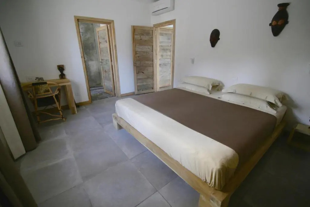 Amani Home - Moja Private Beach Suite