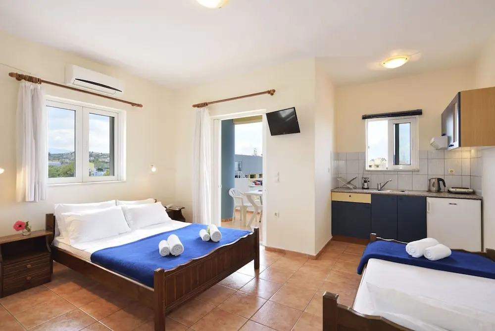 Katerina Rooms Agii Apostoloi