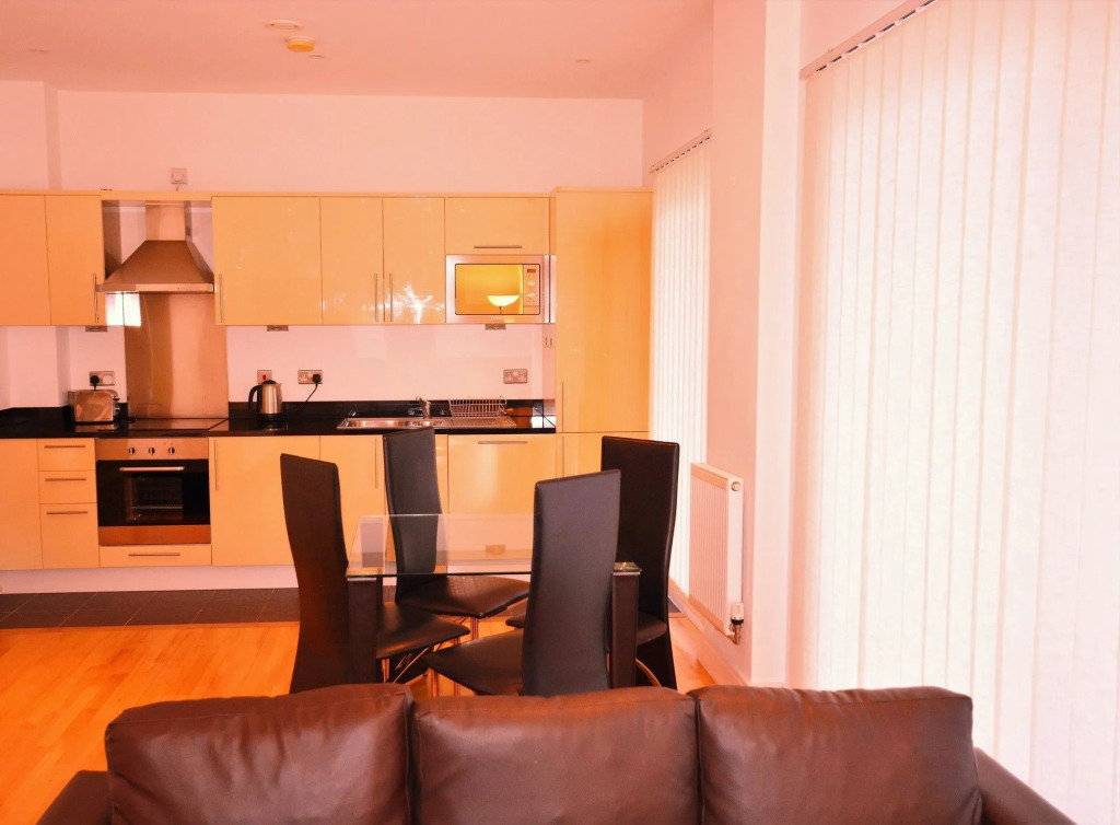 Zen Apartments - City Airport London