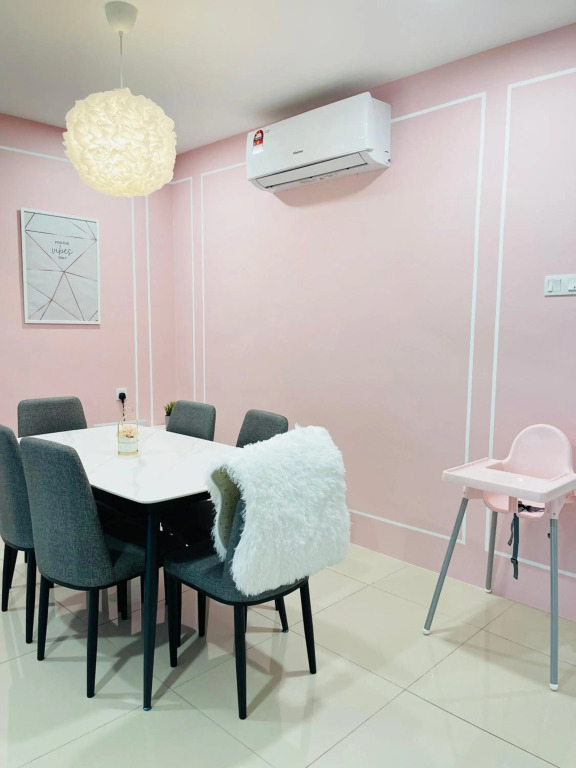 Ipoh Waterpark Homestay 7-12pax 3 Or 4Bedrooms Pool or City View with 2parking