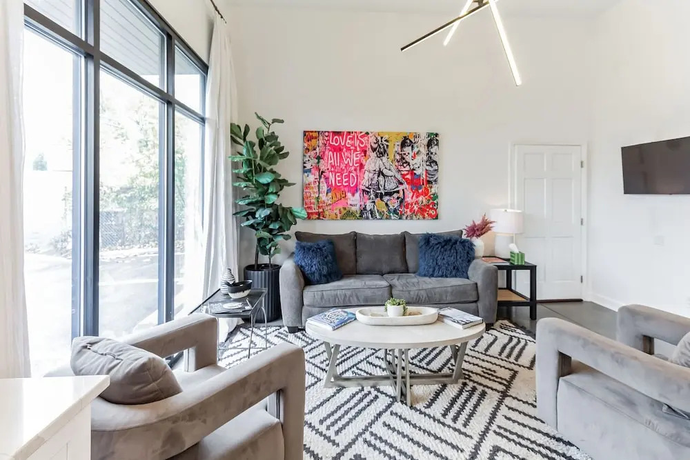 Music Row Getaway