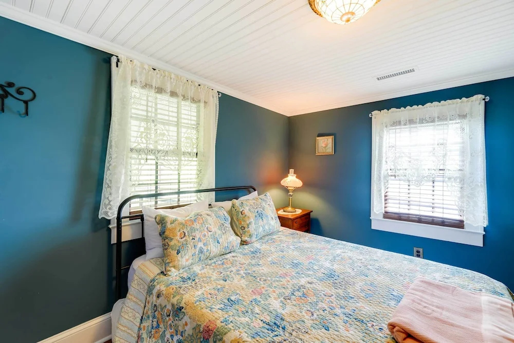 Victorian New Bern Vacation Rental In Downtown!