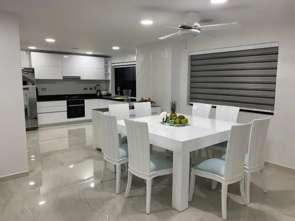 3mr8 Duplex Apartment Close To The Sea With Pool
