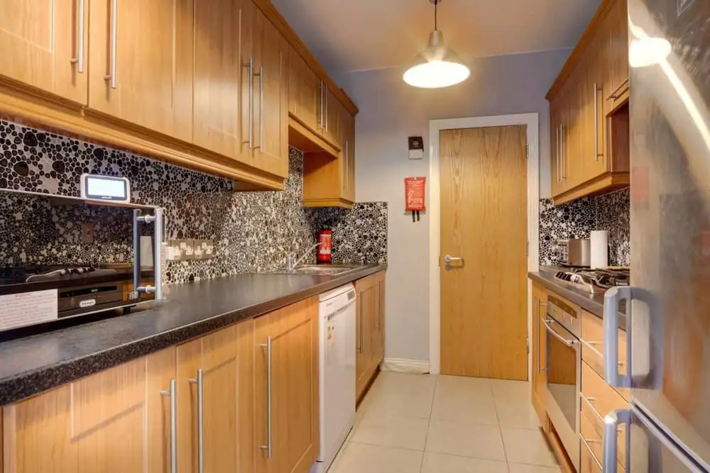 Stylish 3 Bedroom Portobello Townhouse
