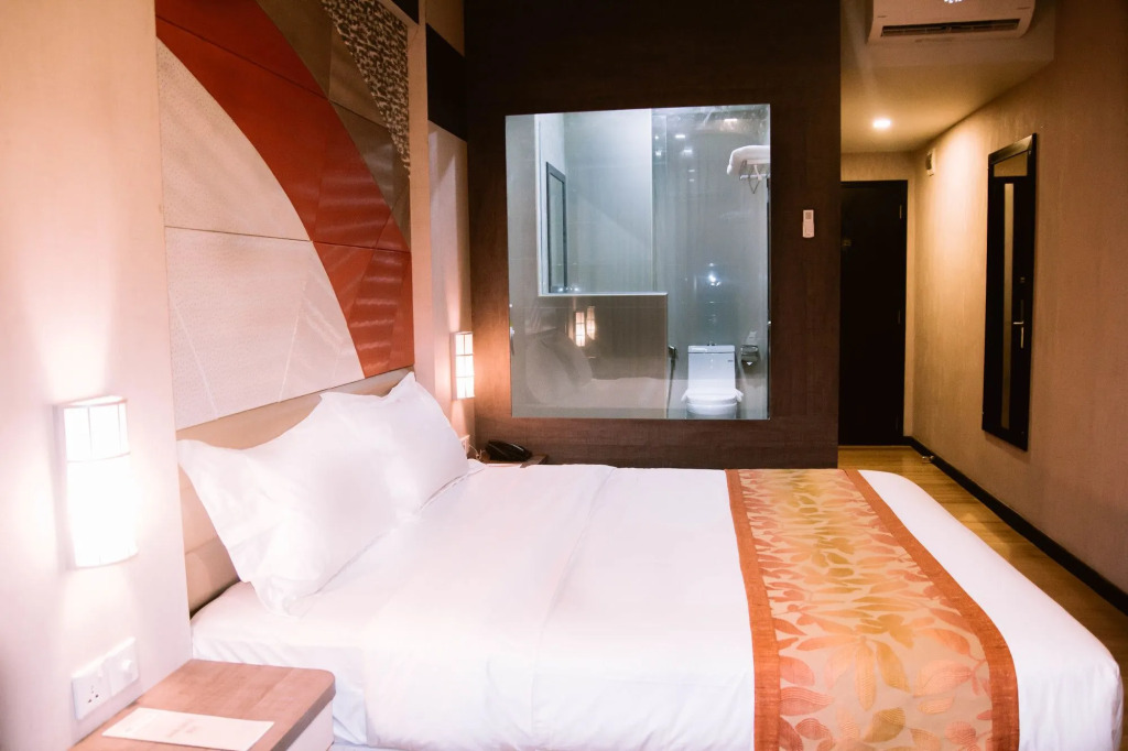 The Golden Bay Hotel Batam