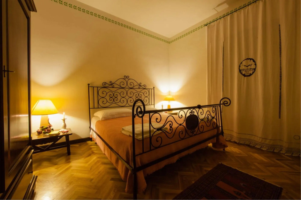 Villa with private pool near Castiglion Fiorentino-VILLA LUISELLA