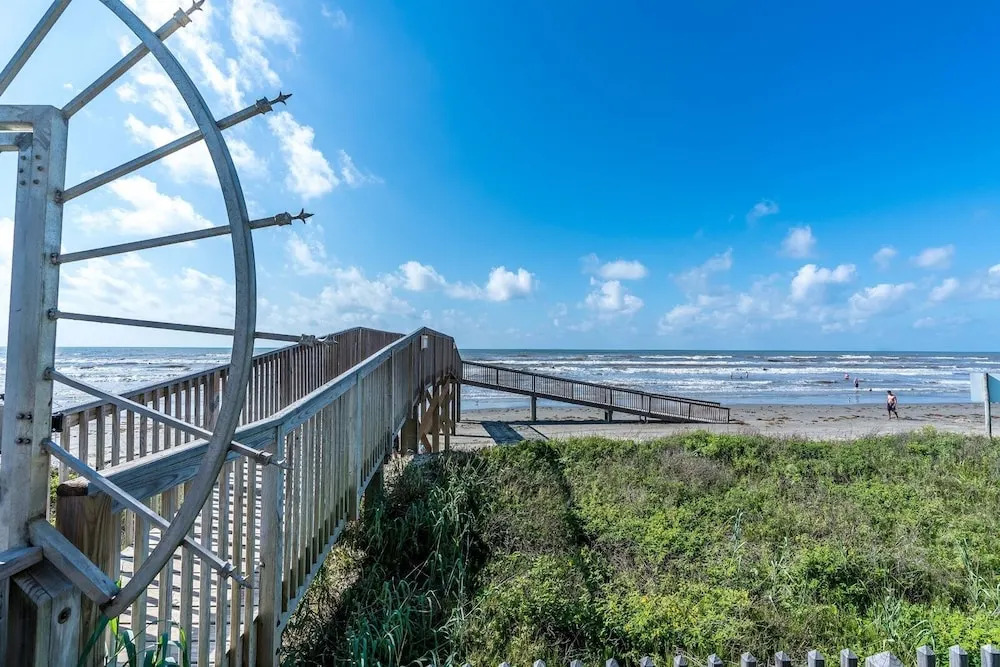 Sandy Toes 1 Bedroom Condo