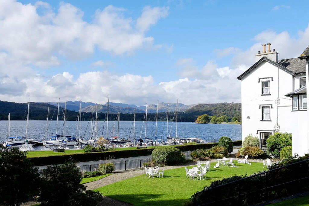 Low Wood Bay