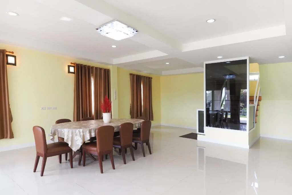 Ai Villa by OYO Rooms