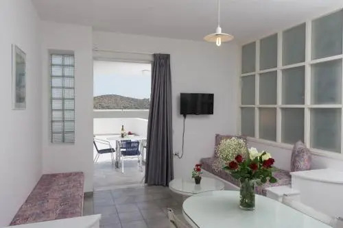 Markakis Apartments