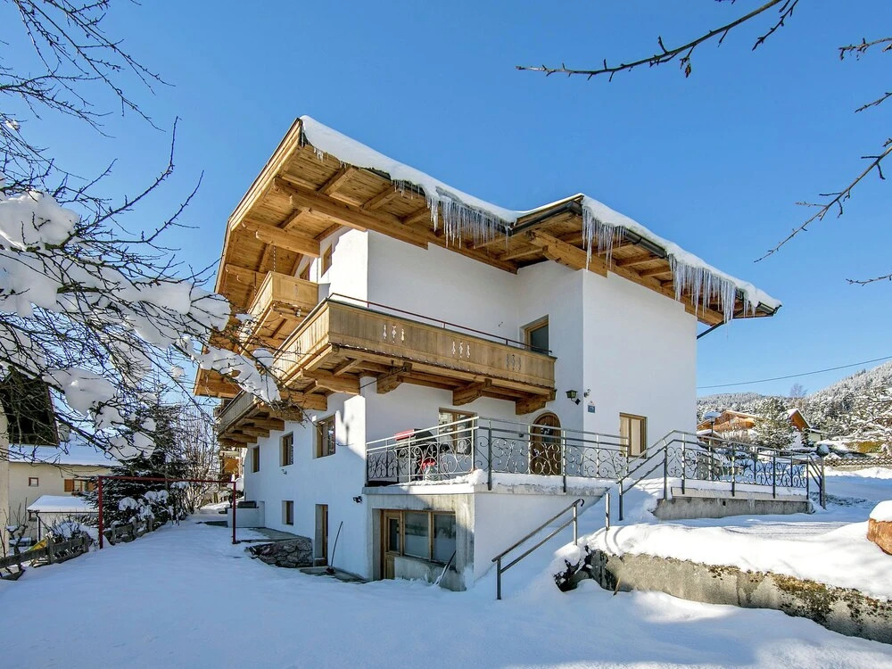 Spacious Chalet in Kirchberg near Ski Area
