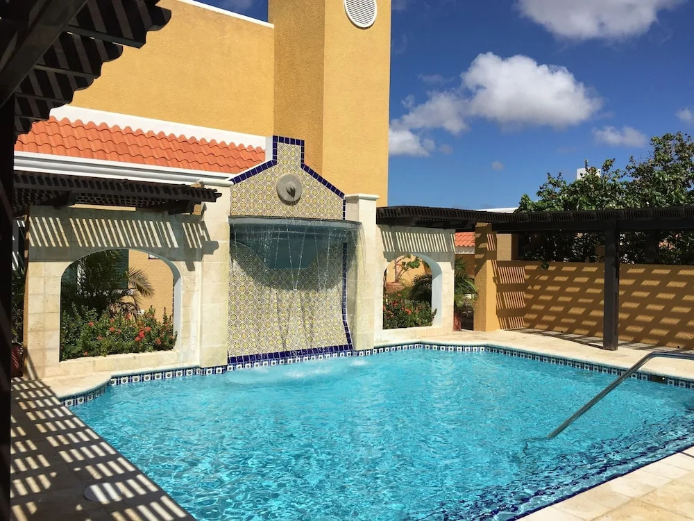 Tranquil Apartment with Swimming Pool in Kralendijk