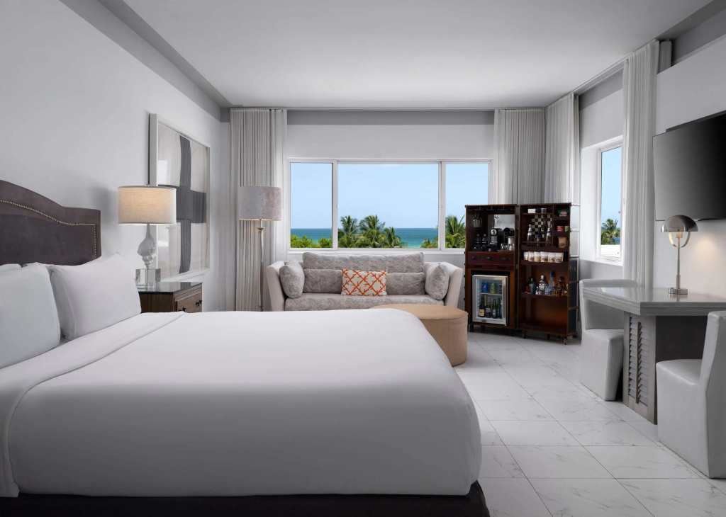 Nautilus Sonesta Miami Beach