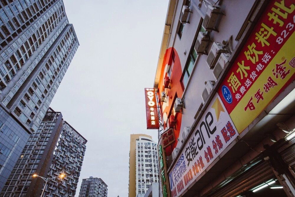 OYO 8012 Hua Yue Hotel