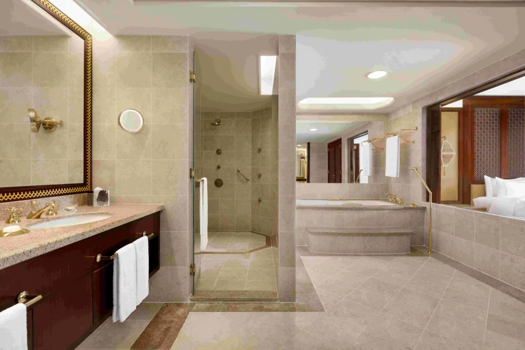 Al Husn Hotel Muscat