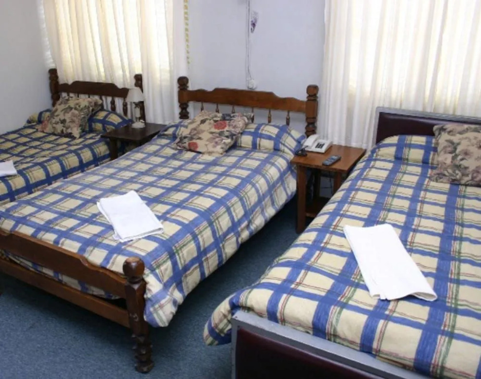 Hostal Residencial Bulnes