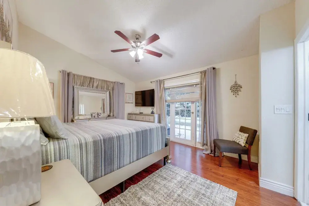 Fishing Dock & Canal Views: Fort Lauderdale Home!