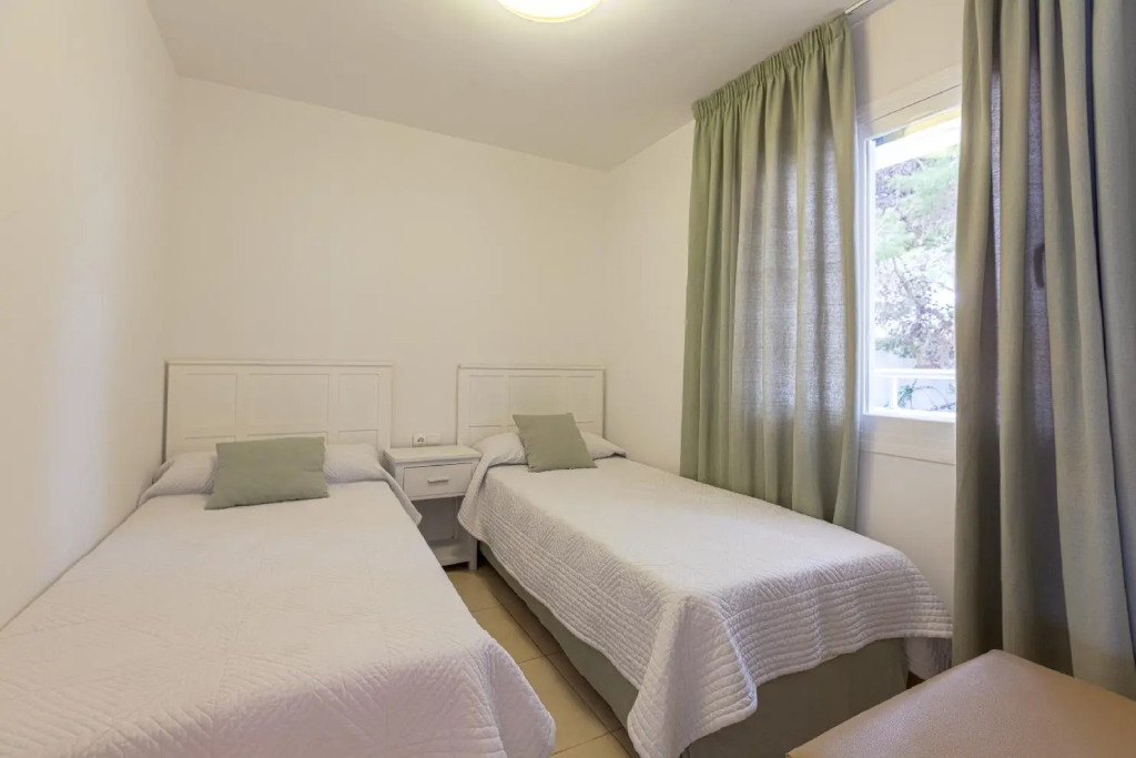 Camelina Suites