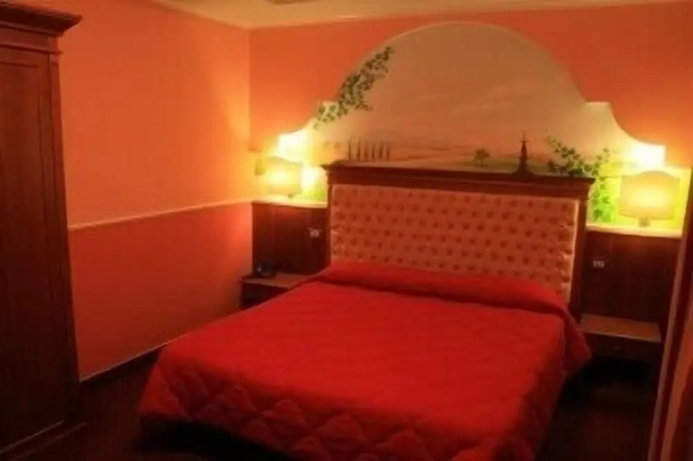 MARCHESINA RESORT srls