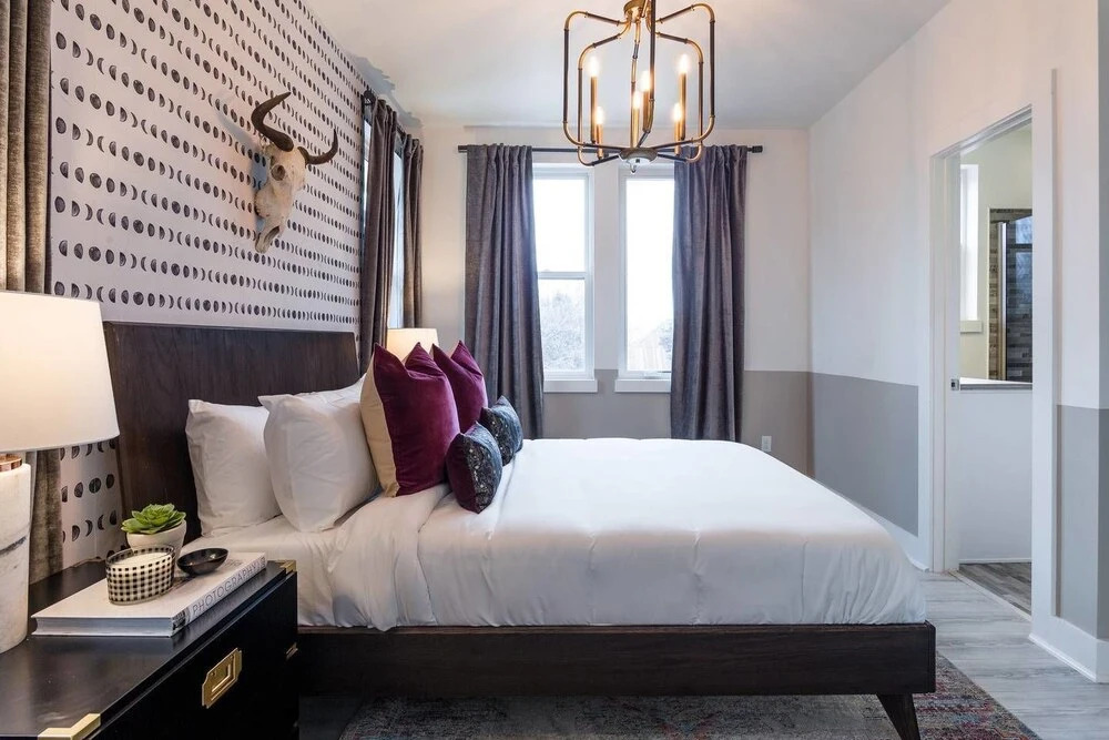 3BR East Side Urban Retreat