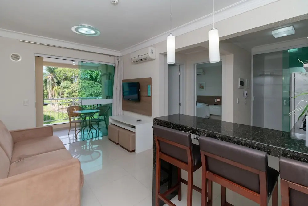 Aluguel Apartamento 1 quarto Summer Beach Piscina Bombas SC - 601A