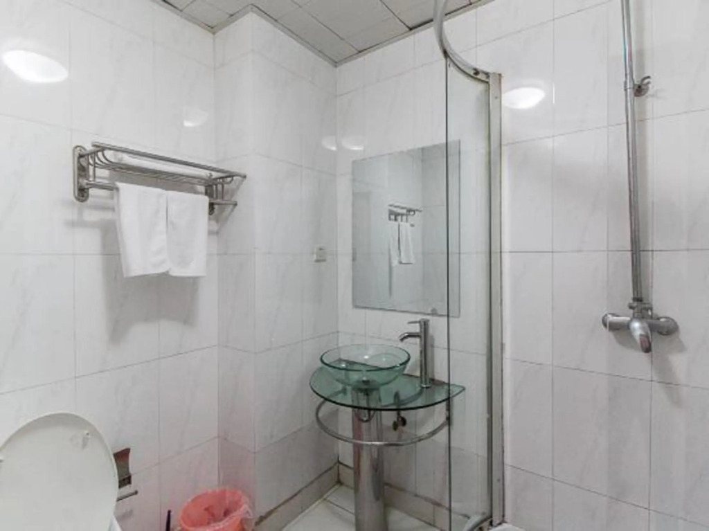 Baisha Hotel