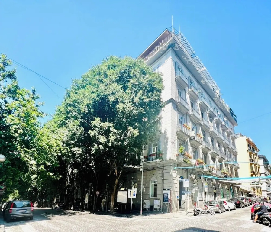 MILUAR Luxury - Vanvitelli