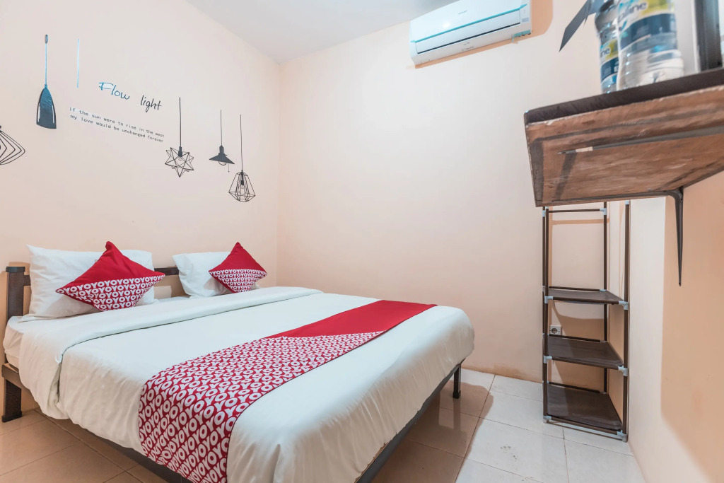 Super OYO 2034 Eden Guest House